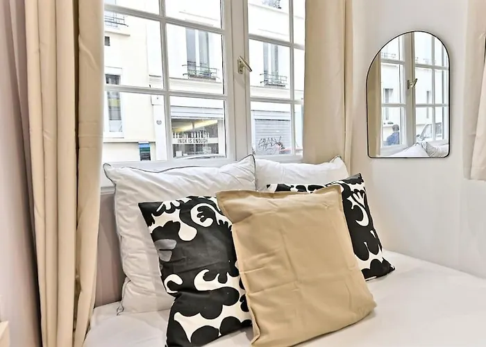 Appartement Central Place De La Nation