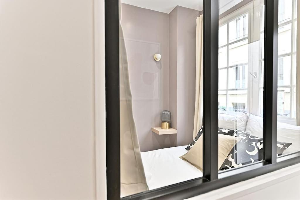 Place De La Nation Apartment *