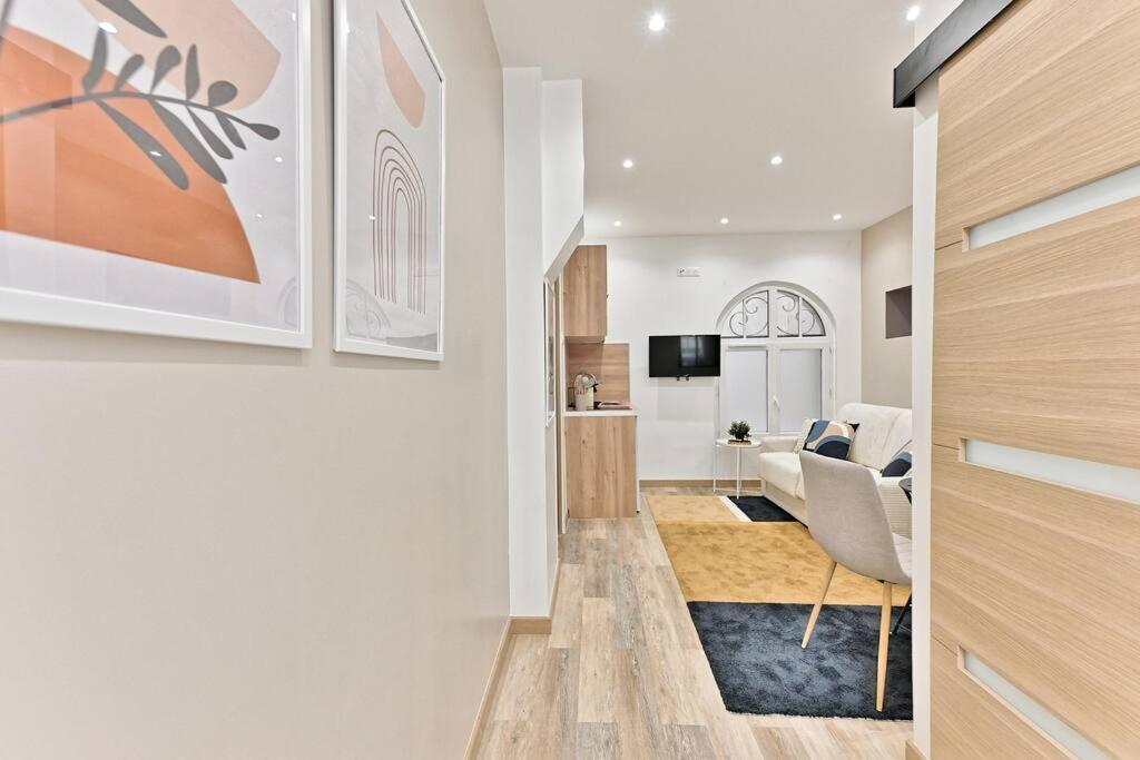 Apartment Place De La Nation